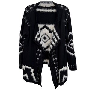 OUTLANDER Black White Geometric Eyelash Trim Waterfall Front Cardigan Sweater 1X